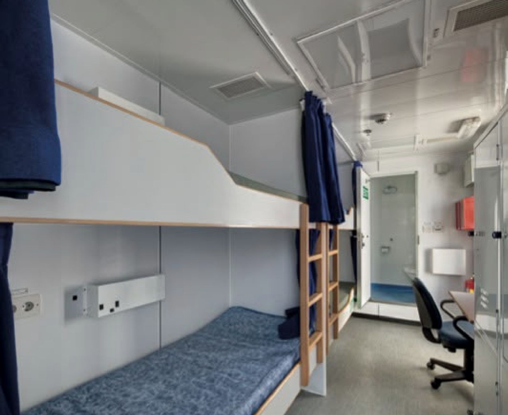 Refurbished cabin by TOTS